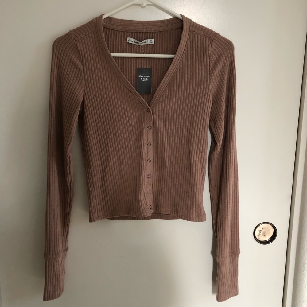 Abercrombie & Fitch button cardigan
